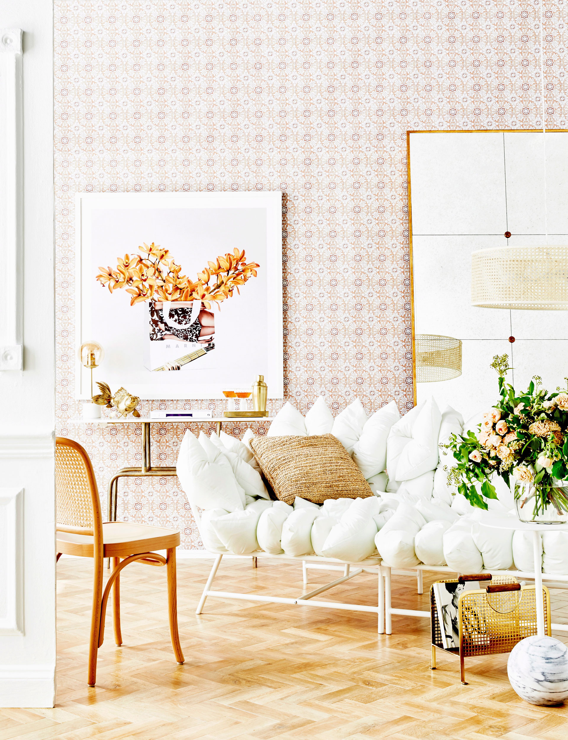 Here Are The Latest Wallpaper Trends