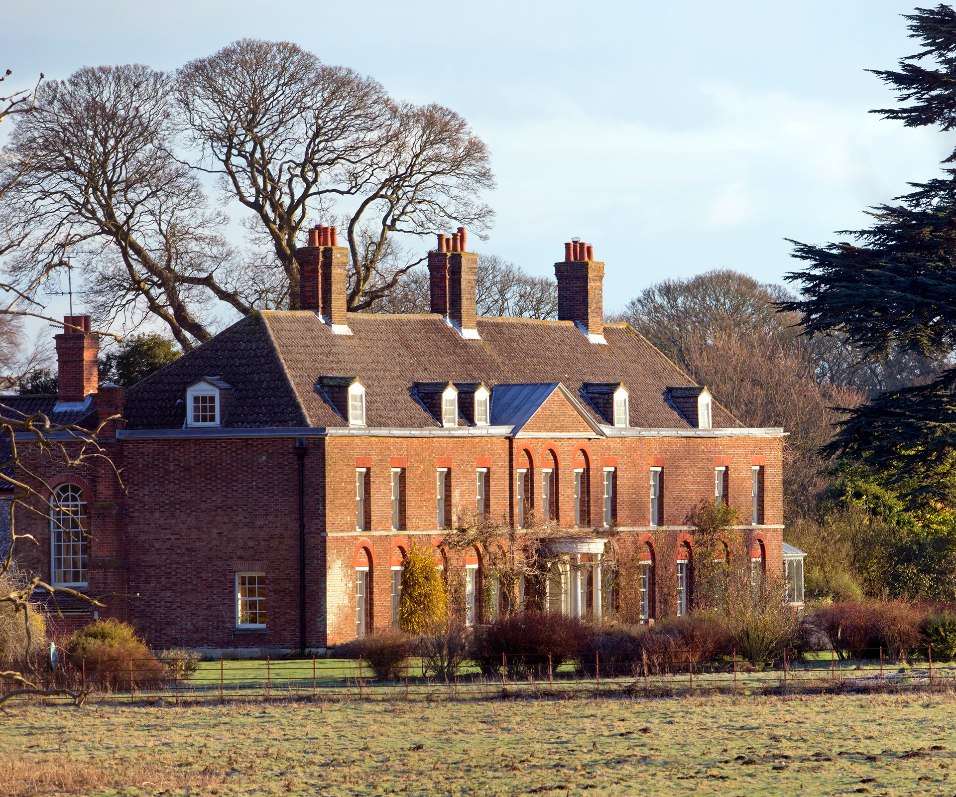 homes owned by the British royal family: Anmer Hall