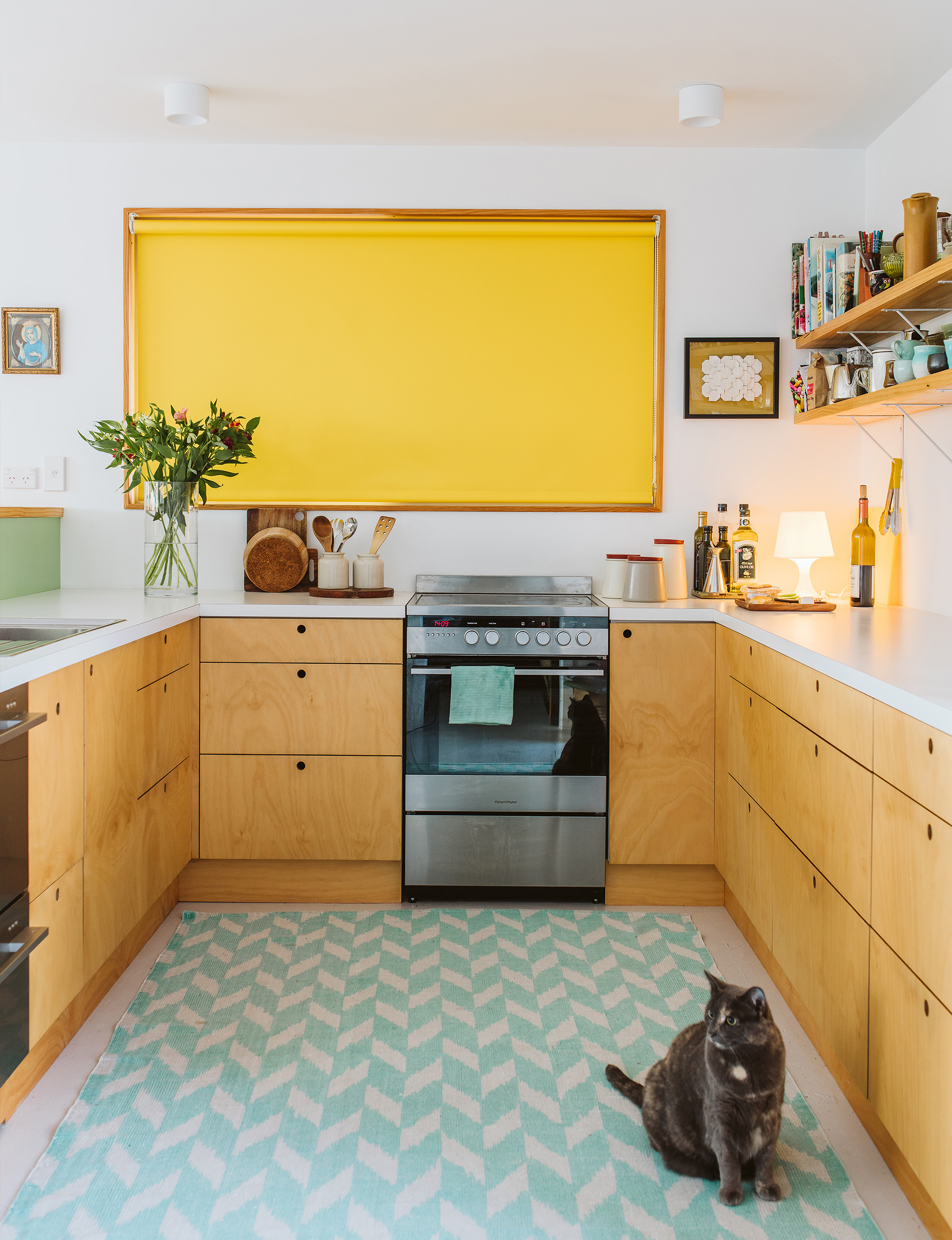 Yellow accents in the kitchen
